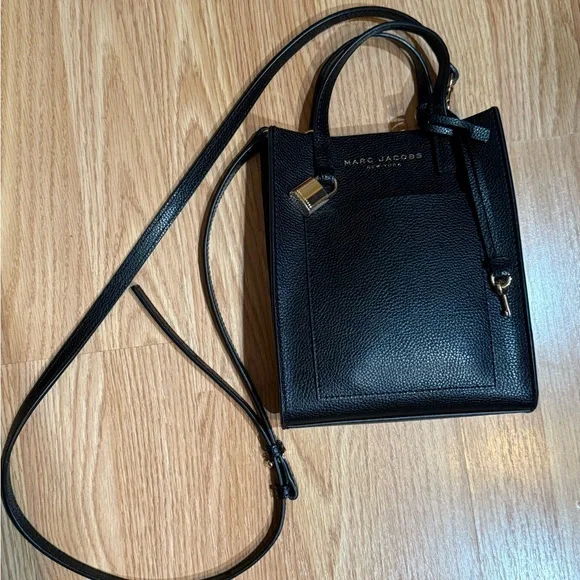 Marc Jacobs Black Leather Women's Bag - Picture 3 of 12